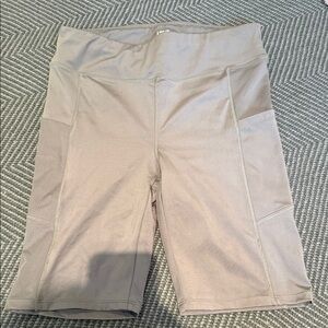 Women's green High-Waisted Shorts